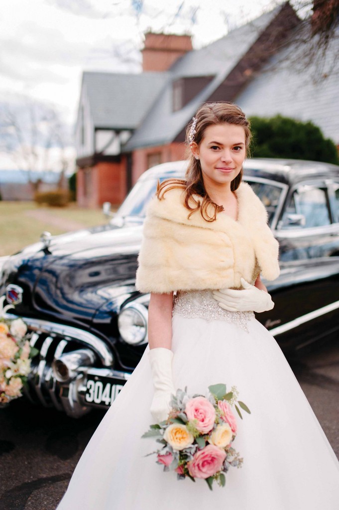 A bride standing by a classic car at Gaie Lea in Staunton, VA